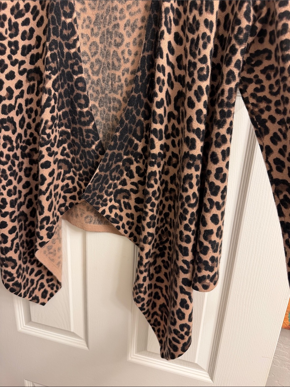 Saks Fifth Avenue 100% Cashmere Leopard Print Open-Front Cardigan Beige & Black - Picture 5 of 11